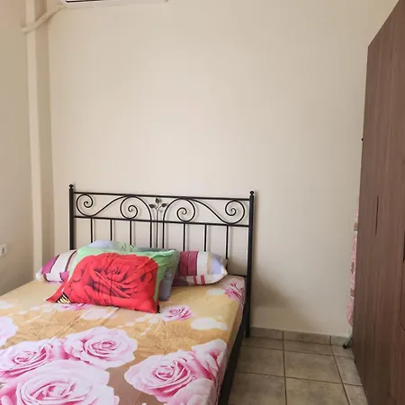 Cozy Two Bedroom Apartment Paralia Katerinis Exterior photo