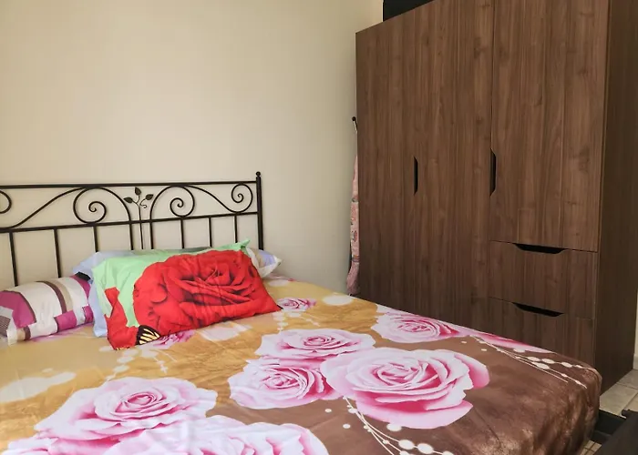 Cozy Two Bedroom Apartment